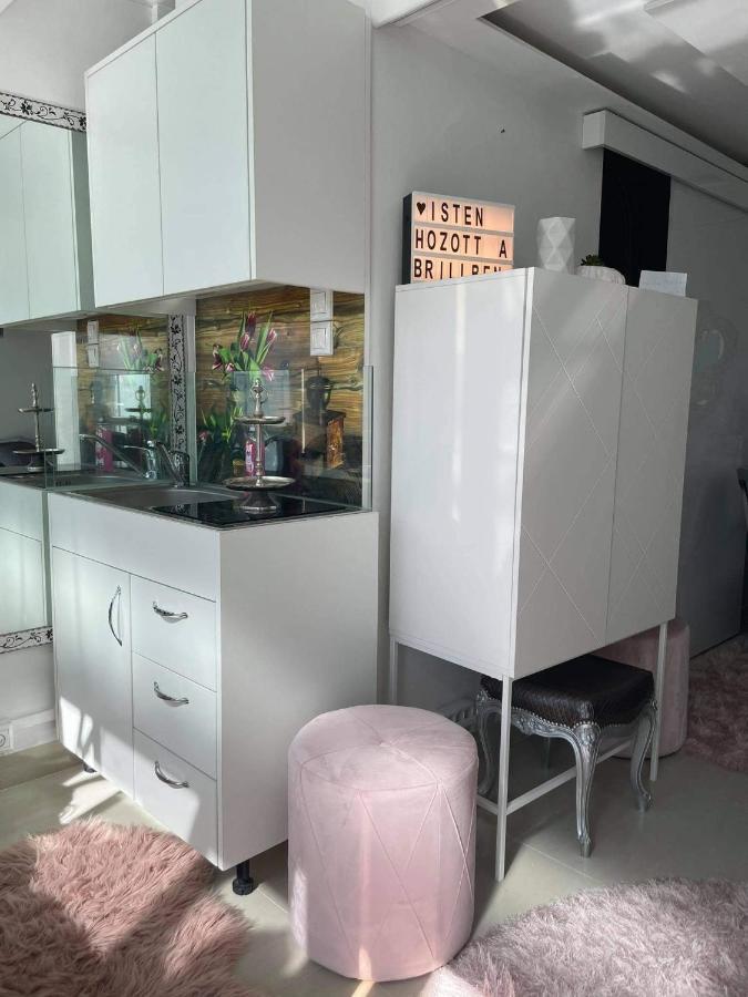 Apartament Little Brill Eger Zewnętrze zdjęcie